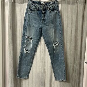 Lulu’s Daze Jeans light wash high rise jeans